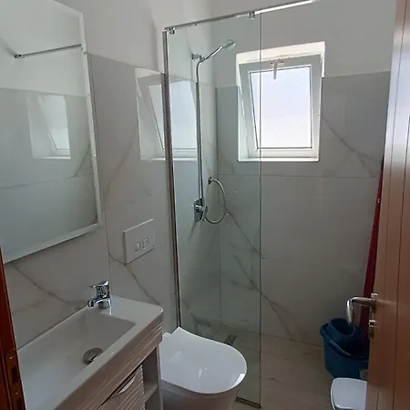 Nitro - Sea And Garden