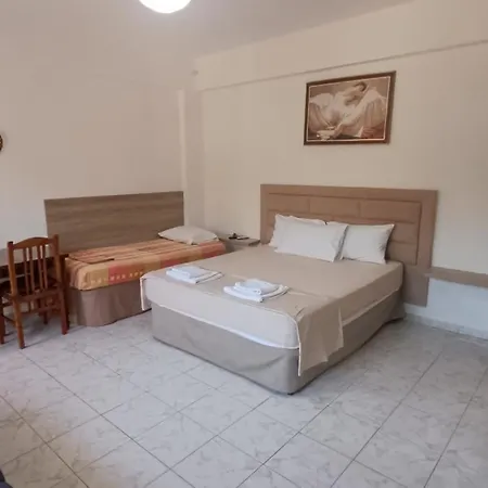 Nitro - Sea And Garden Pensionat 3*