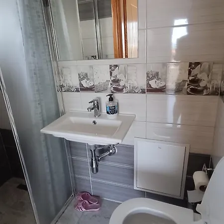 Pensionat Nitro - Sea And Garden Bashkia e Orikumit