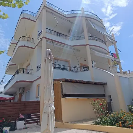 Nitro - Sea And Garden Pensionat 3*