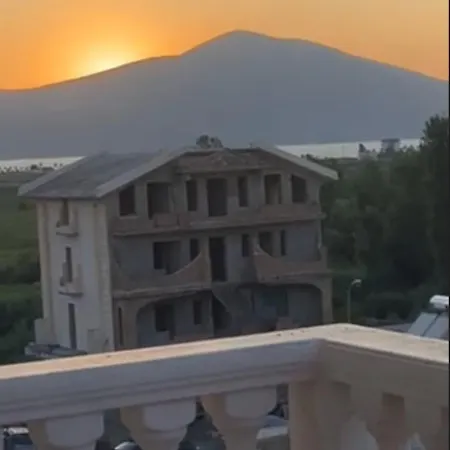 Nitro - Sea And Garden Pensionat Bashkia e Orikumit