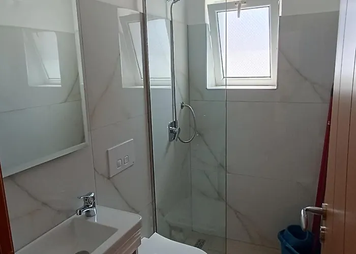 Nitro - Sea And Garden