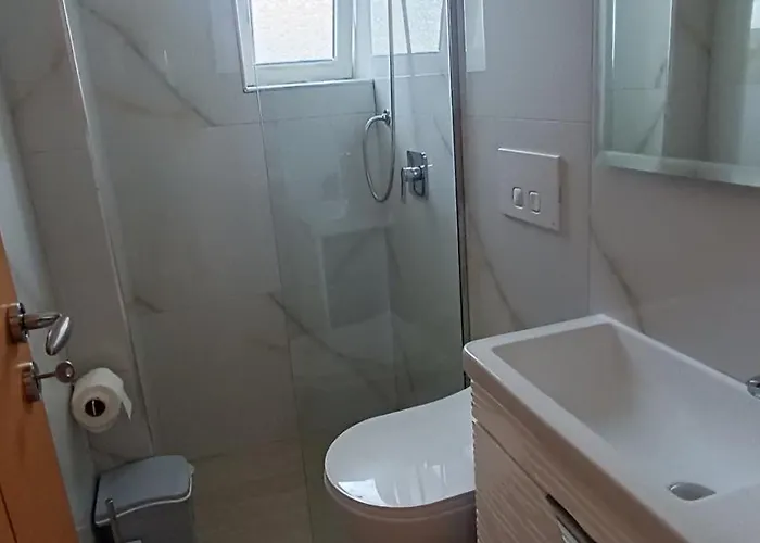 Vendégház Nitro - Sea And Garden 3*